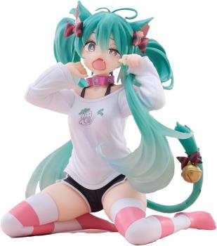 Merch: Figur: Miku Cat Ear T-shirt