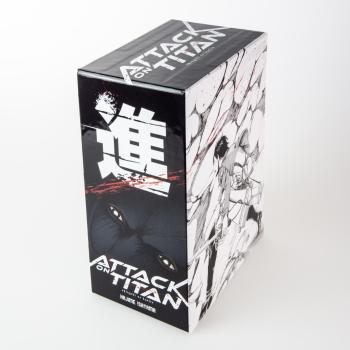 Preview: Manga: Attack on Titan, Bände 1-5 im Sammelschuber mit Extra