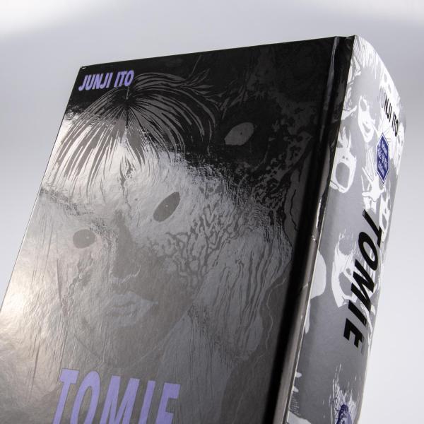 Manga: Tomie Deluxe (Hardcover)